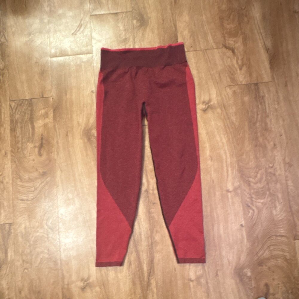 Victoria secret Women’s Red Seamless Leggings Sz L Large